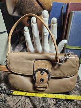 Vintage Coach Tan Leather Buckle Flap Wristlet Clutch Y2K